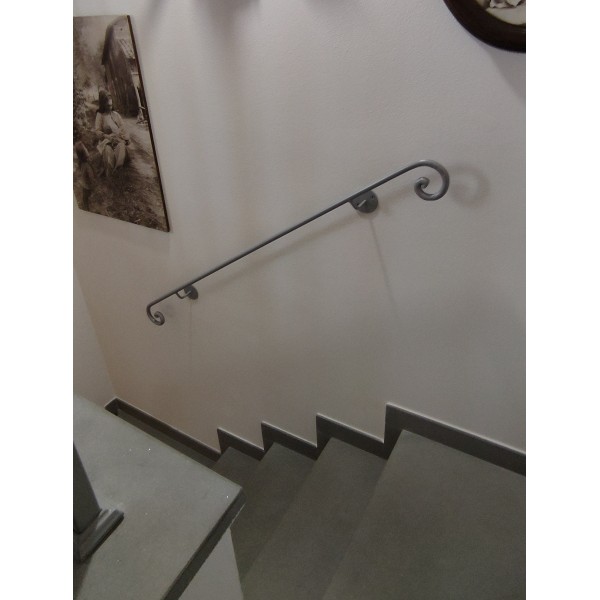 Wrought Iron Handrail. Personalised Executions. 399