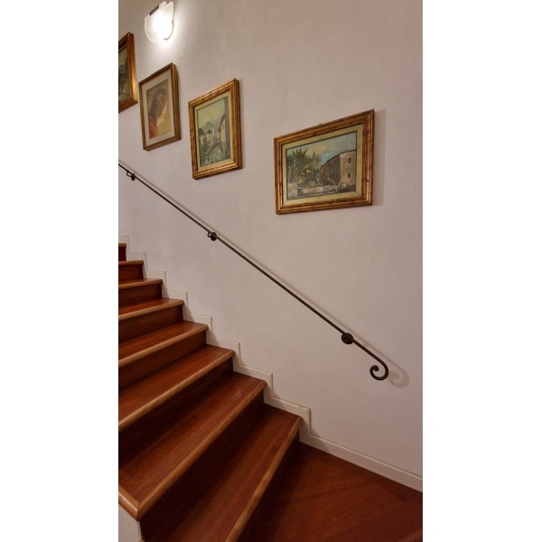 CORRIMANO in Ferro Battuto . Realizzazioni Personalizzate . 399 .