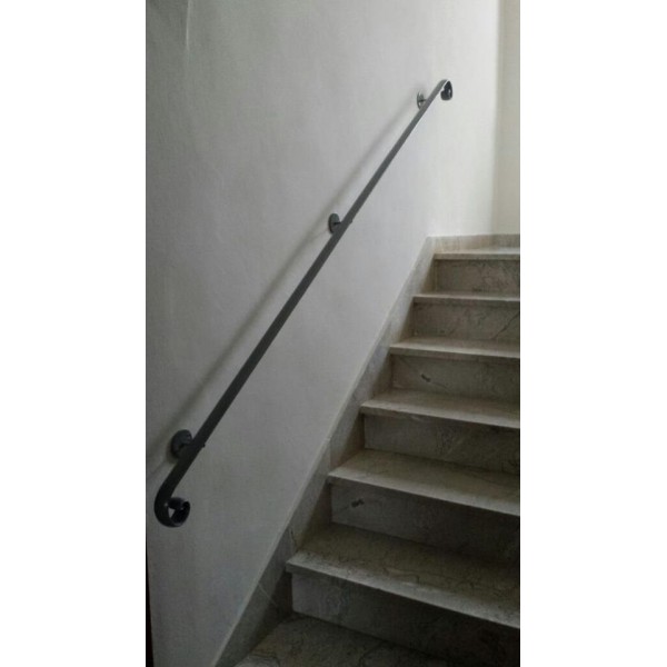 Wrought Iron Handrail. Personalised Executions. 399