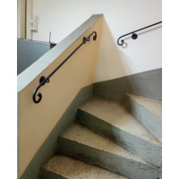 CORRIMANO in Ferro Battuto . Realizzazioni Personalizzate . 399