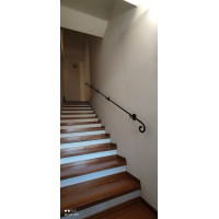 CORRIMANO in Ferro Battuto . Realizzazioni Personalizzate . 399