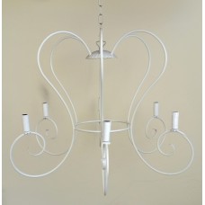 LAMPADARIO in Ferro Battuto . 6 Luci . 80 x 58 cm. Colore Bianco con Candele . 1056