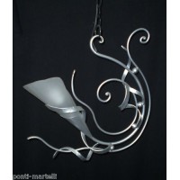 LAMPADARIO in Ferro Battuto . Dimensioni cm 60 x 60 circa . Colore Argento . 256