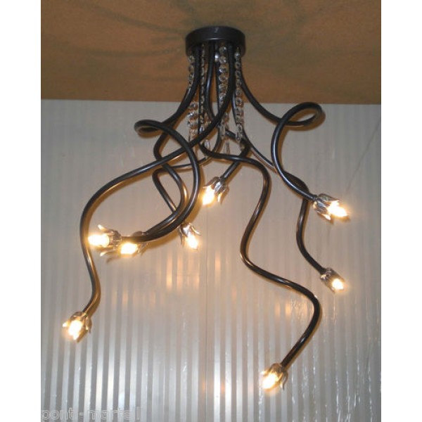 Iron Chandelier with Pearls . Iron color and silver . 8 Lights . 292
