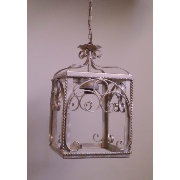 LAMPADARIO in Ferro Battuto . Realizzazioni Personalizzate . 331