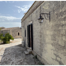 LAMPIONE . LANTERNA in Ferro Battuto . Realizzazioni Personalizzate . Cod. 1561