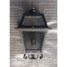 LAMPIONE . LANTERNA in Ferro Battuto . Realizzazioni Personalizzate . Cod. 1563