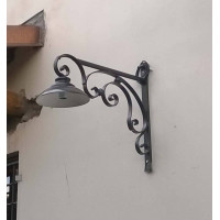 LAMPIONE . LANTERNA in Ferro Battuto . Realizzazioni Personalizzate . Cod. 375