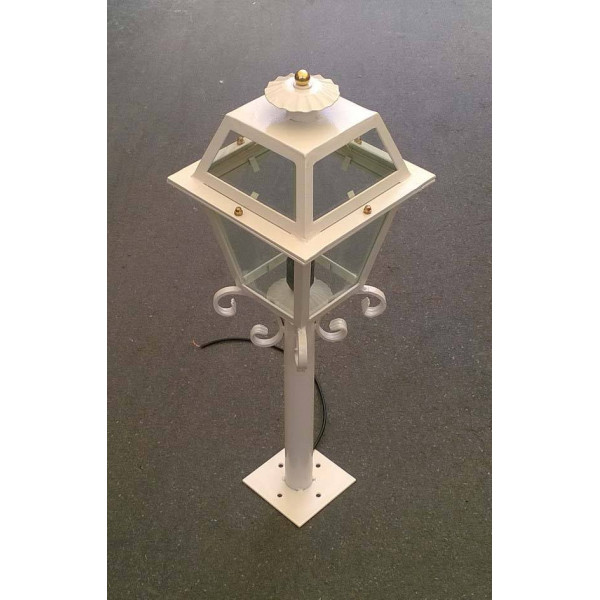 LAMPIONE . LANTERNA in Ferro Battuto . Realizzazioni Personalizzate . Cod. 385