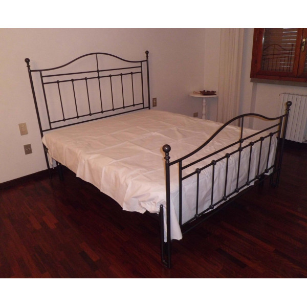 LETTO in FERRO BATTUTO . Realizzazioni Personalizzate . Cod. 933
