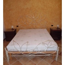 Wrought iron bed. Personalised Executions. 937