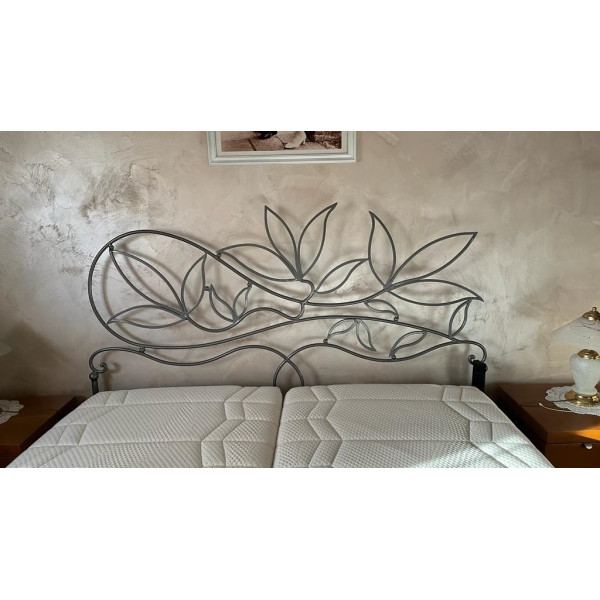 LETTO in FERRO BATTUTO . Realizzazioni Personalizzate . Cod. 937