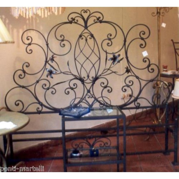 Wrought iron bed. Personalised Executions. 944