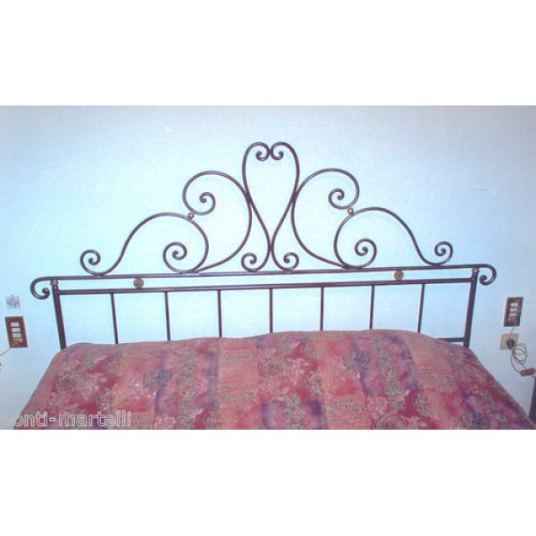 Wrought iron bed. Personalised Executions. 956