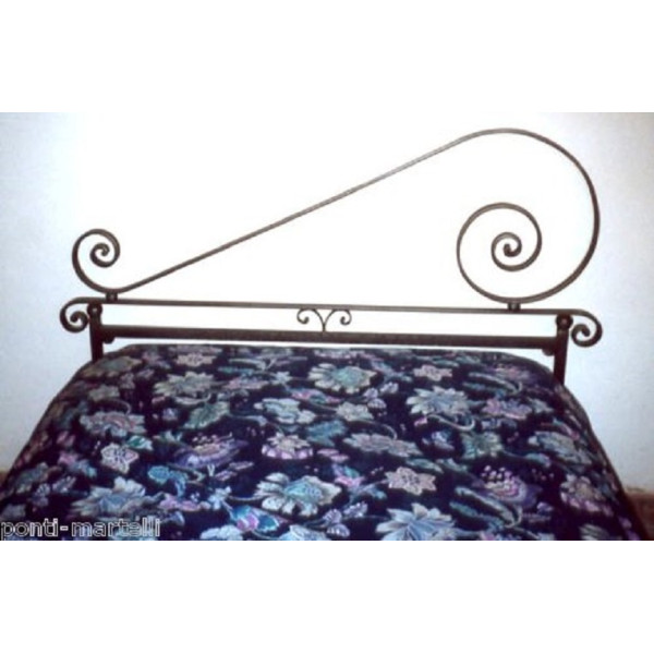LETTO in FERRO BATTUTO . Realizzazioni Personalizzate . Cod. 964