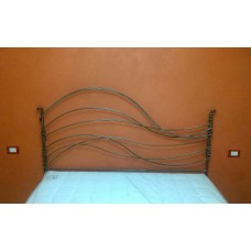 LETTO in FERRO BATTUTO . Realizzazioni Personalizzate . 977