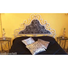 Wrought iron bed. Personalised Executions. 981