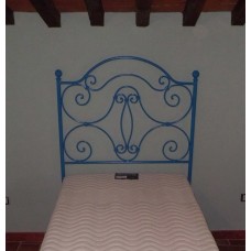 Wrought iron bed. Personalised Executions. 987