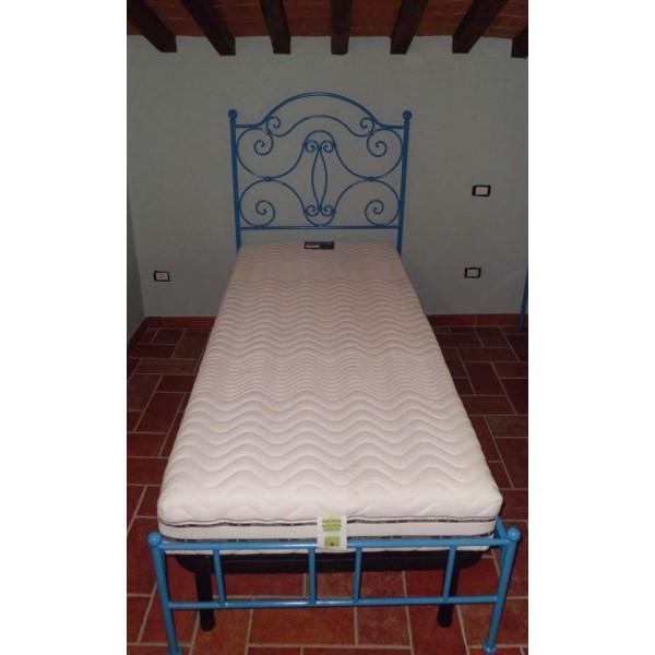 LETTO in FERRO BATTUTO . Realizzazioni Personalizzate . 987