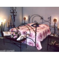 Wrought iron bed. Personalised Executions. 989