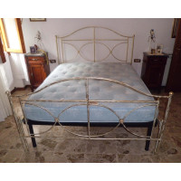 LETTO in FERRO BATTUTO . Realizzazioni Personalizzate . Cod. 993