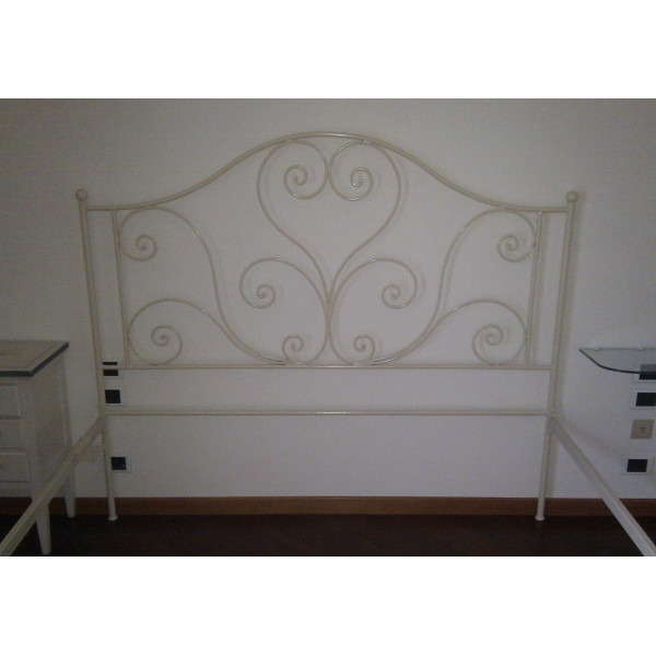 LETTO in FERRO BATTUTO . Realizzazioni Personalizzate . Cod. 995