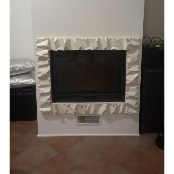 CORNICE design per Camino in FERRO BATTUTO . Realizzazioni Personalizzate . 400. 