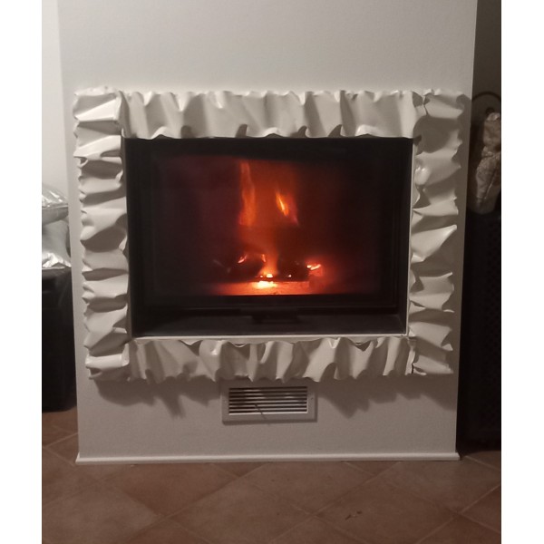 CORNICE design per Camino in FERRO BATTUTO . Realizzazioni Personalizzate . 400. 