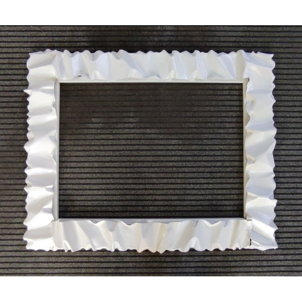 CORNICE design per Camino in FERRO BATTUTO . Realizzazioni Personalizzate . 400. 