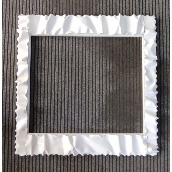 CORNICE design per Camino in FERRO BATTUTO . Realizzazioni Personalizzate . 400.