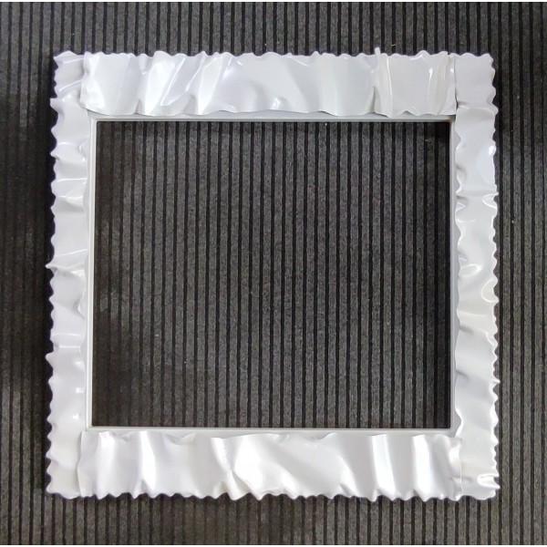 CORNICE design per Camino in FERRO BATTUTO . Realizzazioni Personalizzate . 400.