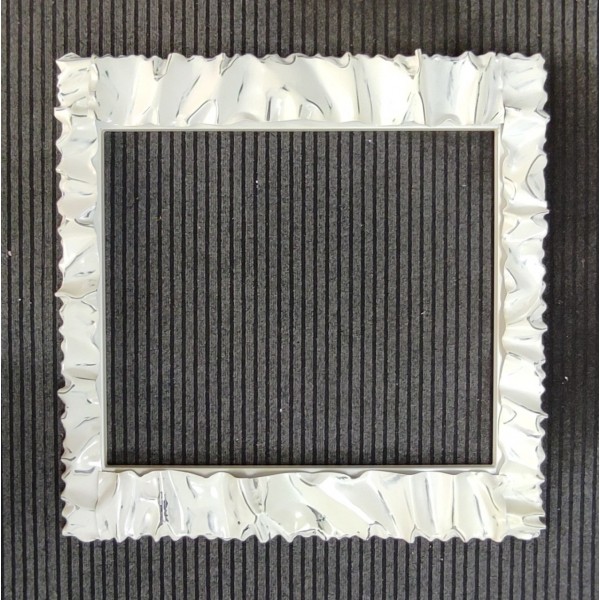 CORNICE design per Camino in FERRO BATTUTO . Realizzazioni Personalizzate . 400.