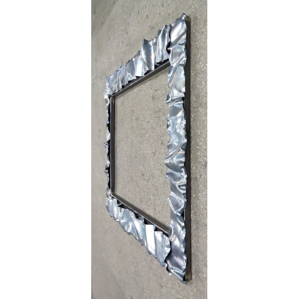 CORNICE design per Camino in FERRO BATTUTO . Realizzazioni Personalizzate . 400.