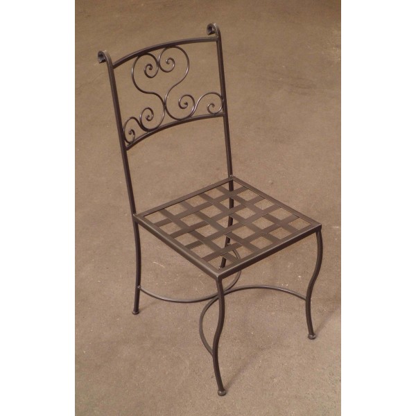Chair Wrought Iron. Size approx. 41 x 41 x 95 cm . 470
