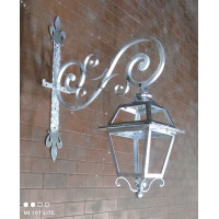 LAMPIONE . LANTERNA in Ferro Battuto . Realizzazioni Personalizzate . Cod. 1562